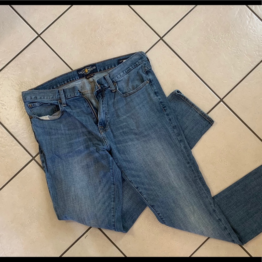 Men’s Lucky Brand Jeans Size 33!!!!